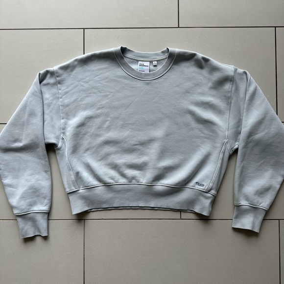 TNA COZY FLEECE BOYFRIEND FIT BOXY PULLOVER - Picture 2 of 3